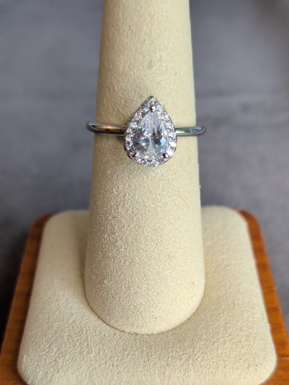 Pear Halo Solitaire Ring 925 Silver + Cubic Zirconia Sz 7